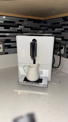 White jura coffee - , machine